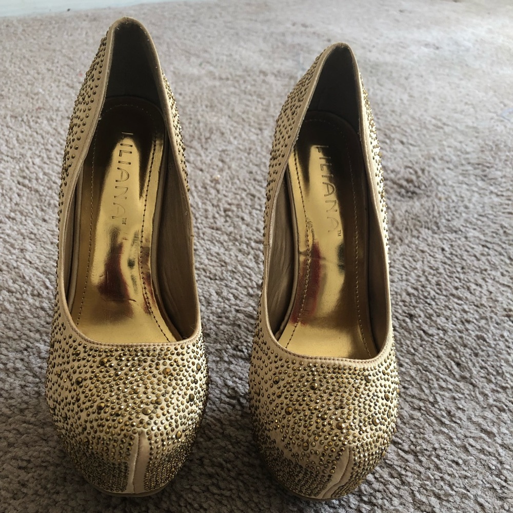 Gold heels - Picture 2 of 4